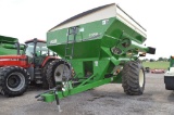 Killbros 1175 grain buggy w/ roll tarp, 30.5-32 rubber, corner auger