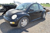 '01 VW Bug w/ 118,588mi, 5spd manual trans, 1.8T, w/extra set of tires, VIN#3VWDD21C71M444806 (title