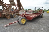 Farmco 20' feeder wagon