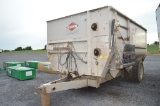 Kuhn Knight 3150 commercial reel mixer wagon