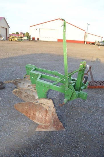 JD 3pt 3 bottom plow