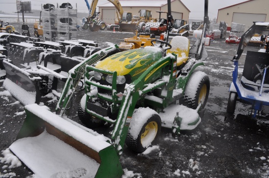 JD 2320 compact w/ 200CX loader, hydro, 415hrs, ROPS, 540pto, 3pt, top link, 62'' deck