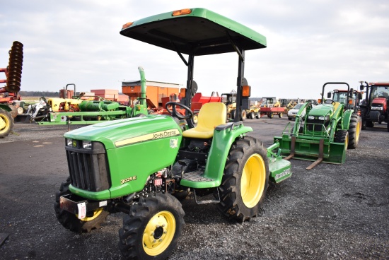 '16 JD 3025E w/ 57hrs, hydro, 4wd, open station w/ canopy, 540pto, 3pt w/ top link
