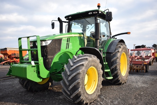 '13 JD 7200R tractor w/ 5554hrs, cab w/ heat/air, front suspension, IVT trans 34MPH trans w/ command