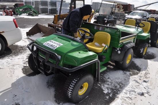 '19 JD TS 4X2 all terrain gator w/ 73hrs, gas, cargo box,Elect dump, Front grill gaurd, 2wd, serial#