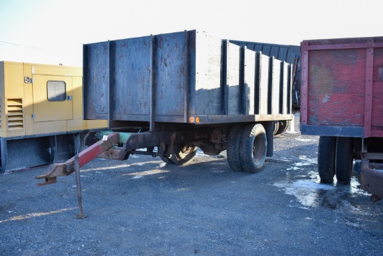 15' hyd dump trailer w/ grain chute