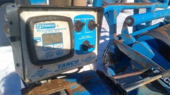 Tanco Autowrap 500-S bale wraper w/ load arm, rear unload arm