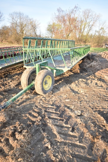 32' Feeder wagon w/ head locks, dolly wheel