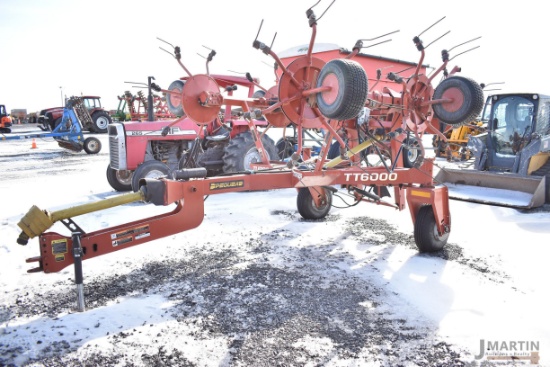 Pequea TT 6000 6 star Turbo Tedder