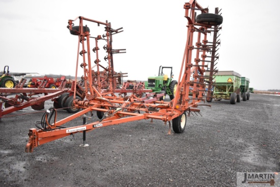 AC 1300 30' field cultivator