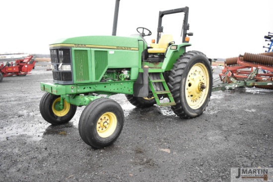 JD 7600 tractor