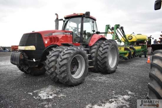 CIH MX305 tractor