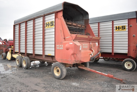 H&S HD twin auger forage wagon