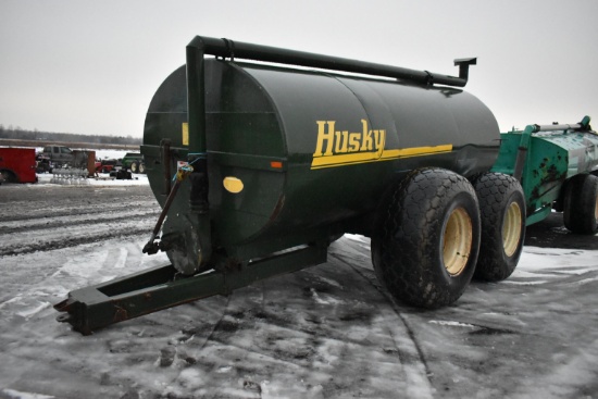 Husky 4,000gal liquid manure spreader