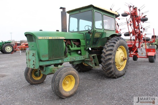 JD 4520 tractor