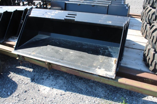 Kivel 78'' heavy duty skid mount material bucket