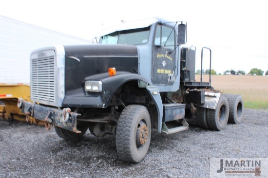 1992 Freightliner FLD army truck