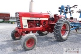 Int Farmall 966 tractor