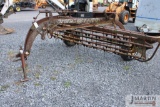 NH 56R 9' hay rake