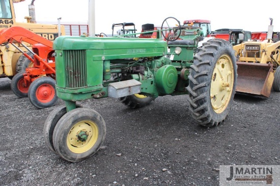1952 JD 50 tractor