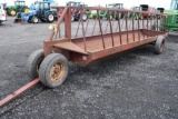 18' Slant bar feeder wagon