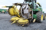 2009 JD 678 8 row Big Drum corn head