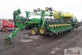 2012 JD DB60 60' 36 row planter