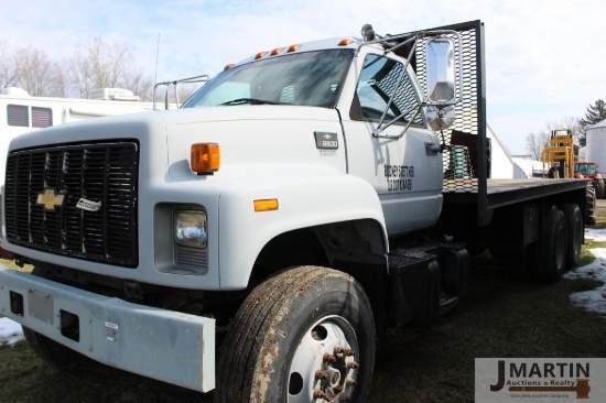 2002 GMC 8'x21' flat bed 10-wheeler