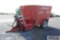 Triolet Solo Mix 2-1200L mixer wagon