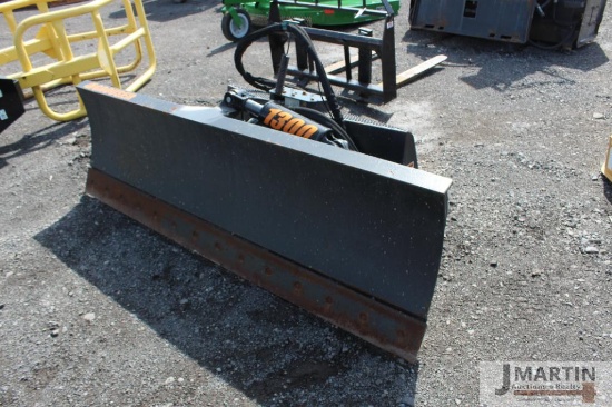 Grouser 1300 skid mount hyd 8' blade