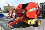 NH BR7050 round baler