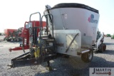 Penta 5620-HD single screw mixer wagon