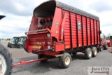 Meyer 4516 18' forage wagon