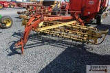 NH 258 Rolabar hay rake
