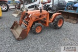 Kubota B7200 w/ Kubota 1630 loader