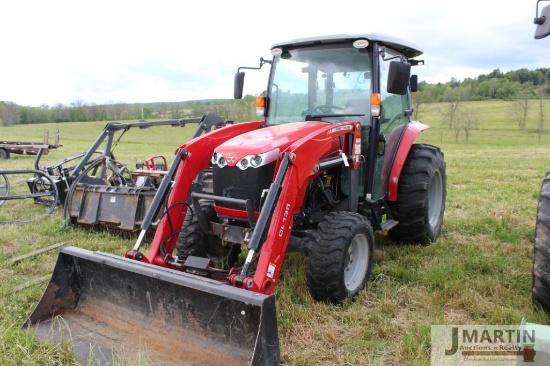 MF 1754 tractor w/ DL135 loader
