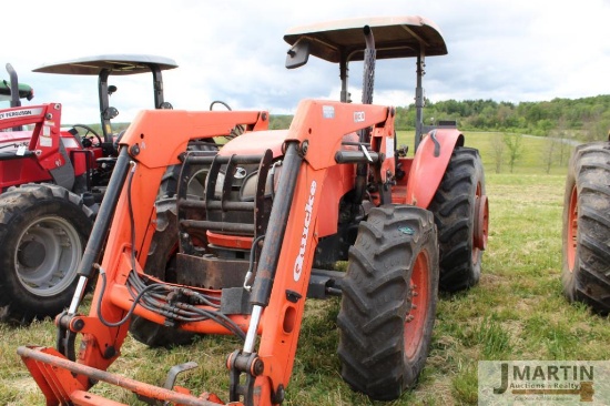 Kubota M8540 tractor w/ Quickee Q30 loader w/ JRB hookup