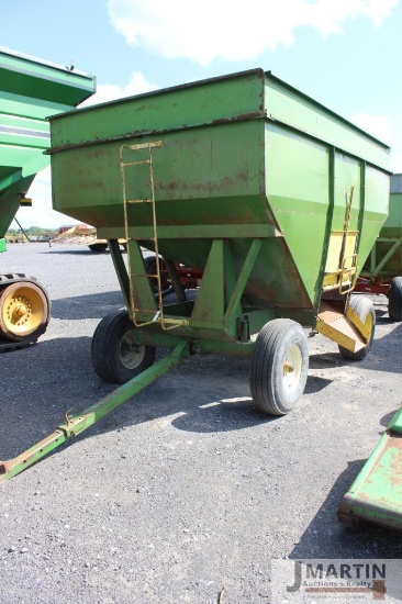 J&M 350bu gravity wagon