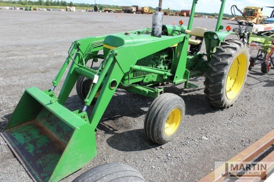 JD 2640 tractor
