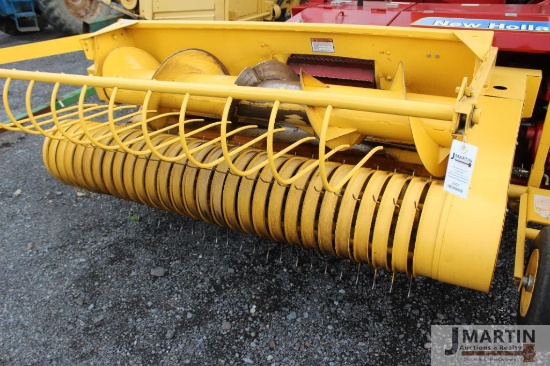 2013 NH 890W 6.5' hay head