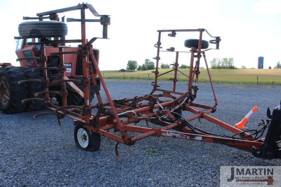 AC 24' field cultivator w/ hyd fold