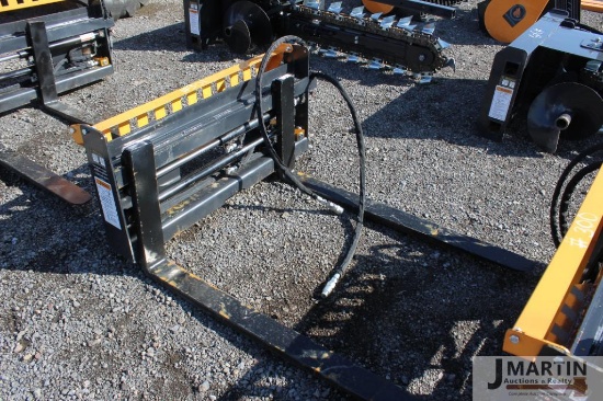 Wolverine 48" hyd skid mount pallet forks