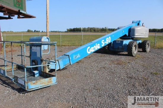 Genie S-80 4X4 manlift