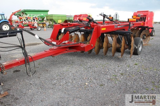 CIH 790 12' heavy-off set disc