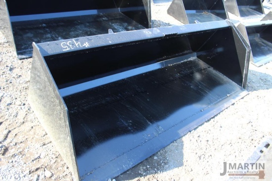 Kivel 96'' high capacity skid mount material bucket