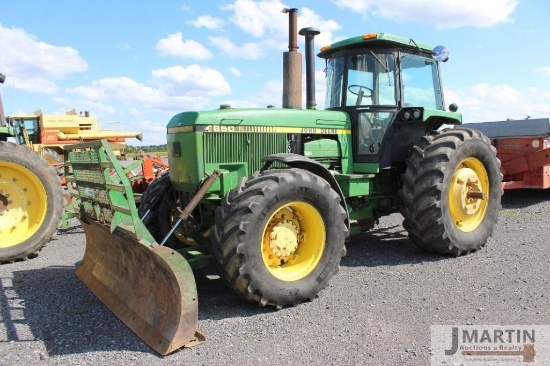 JD 4850 tractor