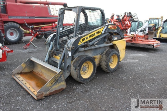 NH 218 skid loader