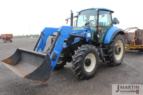 NH T5.115 tractor