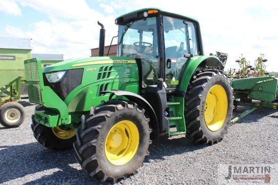 2018 JD 6120M tractor