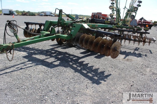 JD 637 15' disc